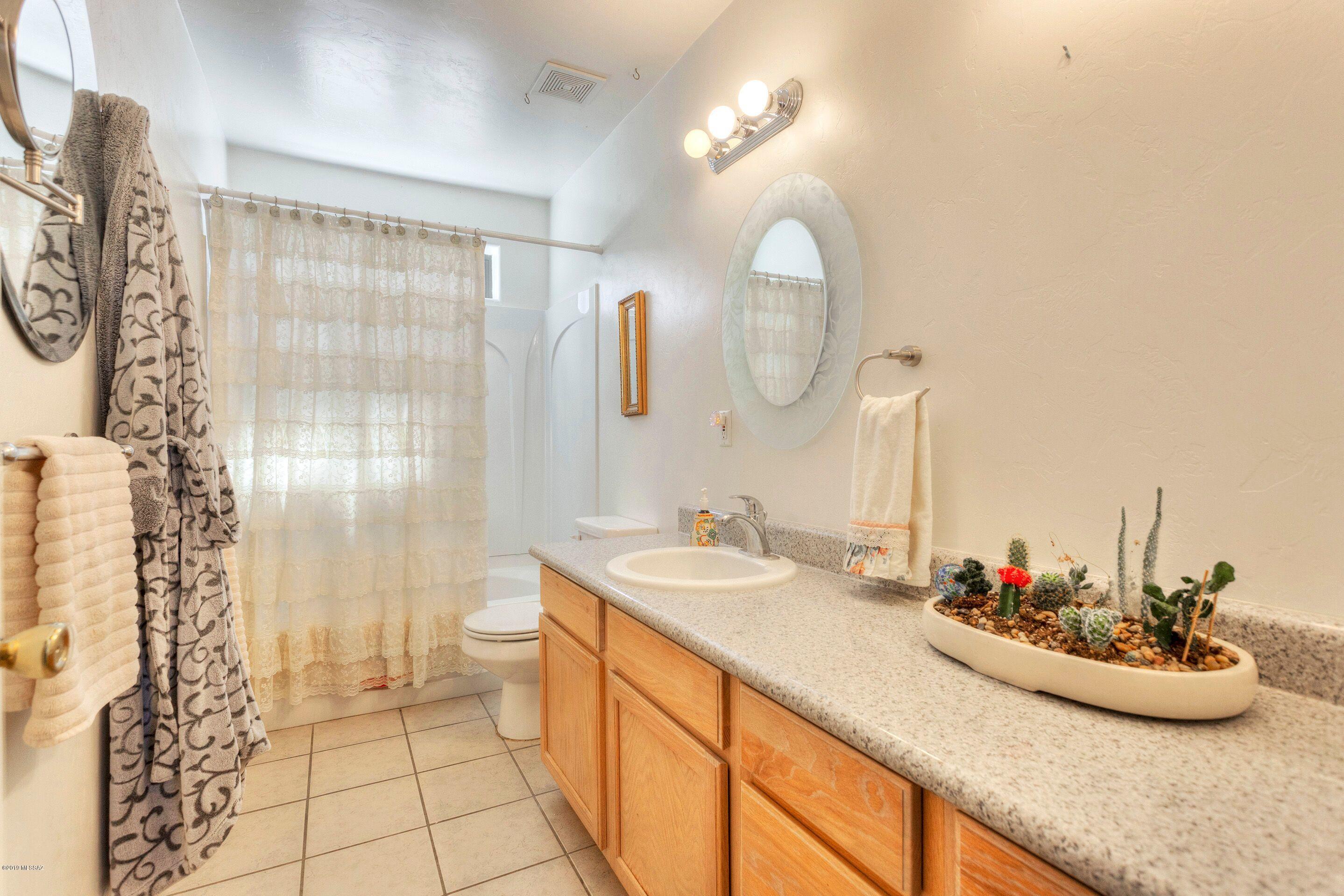 242 Camino Cholula Rio Rico, AZ 85648 - Photo 16 of 32