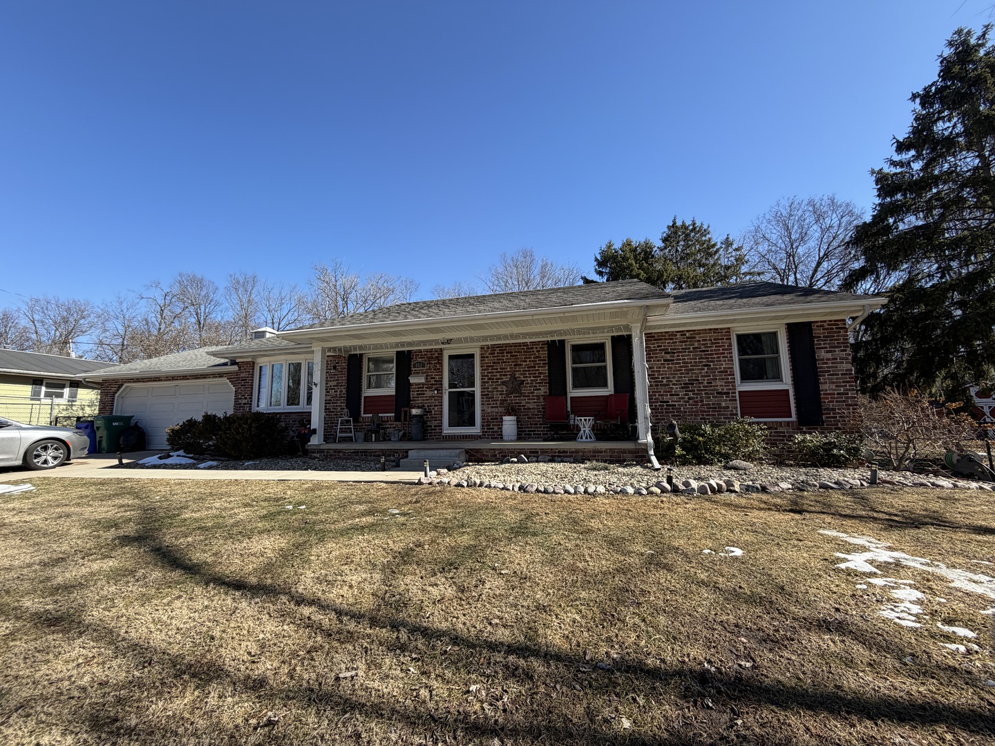 952 North Linden Avenue Decatur, IL 62522 - Photo 2 of 61