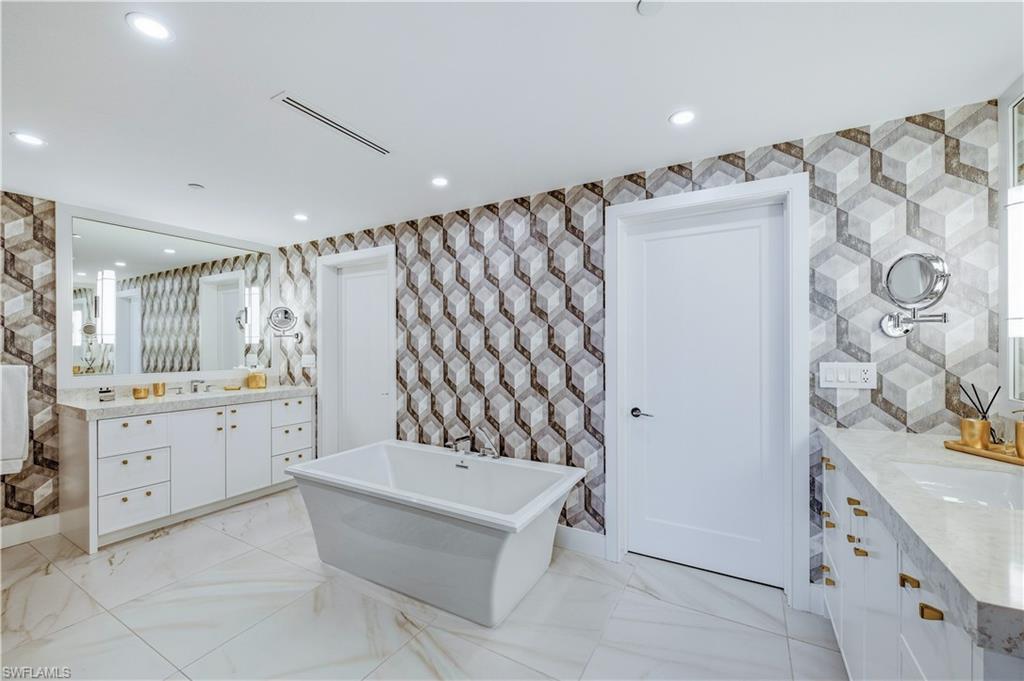 13925 Old Coast Road, Unit 905 Naples, FL 34110 - Photo 20 of 50