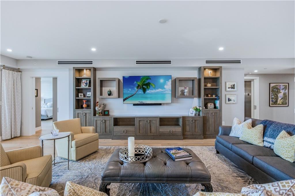 13925 Old Coast Road, Unit 905 Naples, FL 34110 - Photo 3 of 50