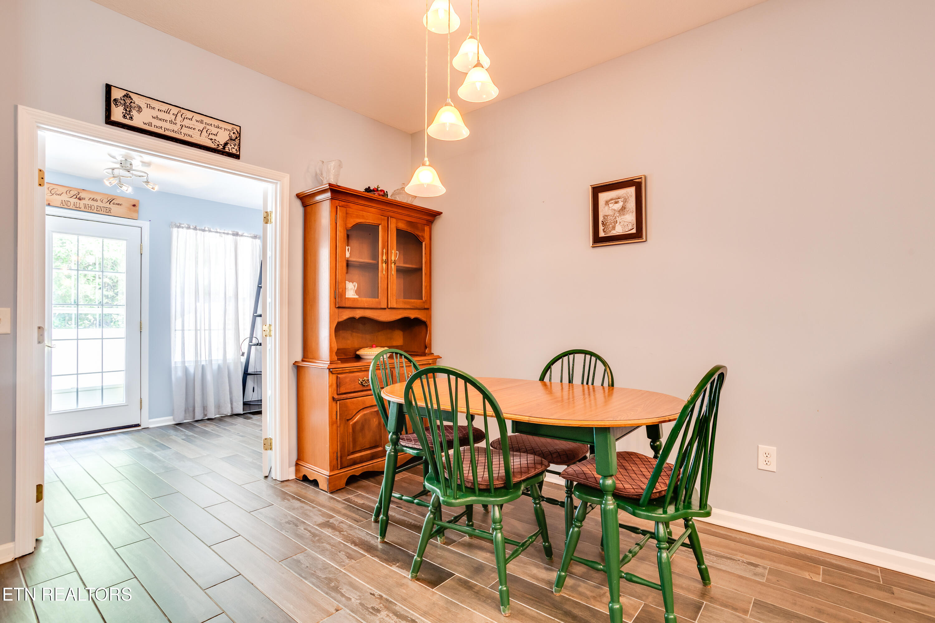 4604 Angakot Road Corryton, TN 37721 - Photo 12 of 30 12 Dining Area