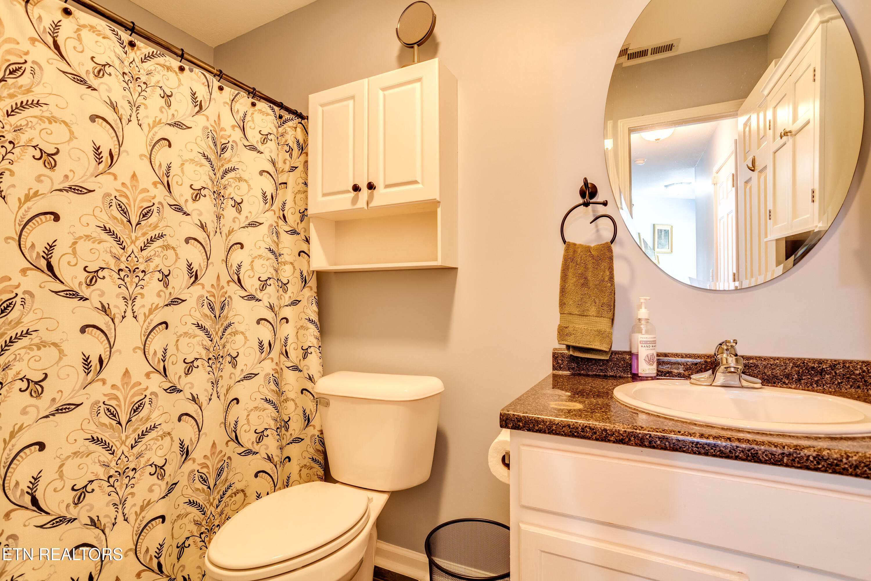 4604 Angakot Road Corryton, TN 37721 - Photo 26 of 30 26 Guest Bath