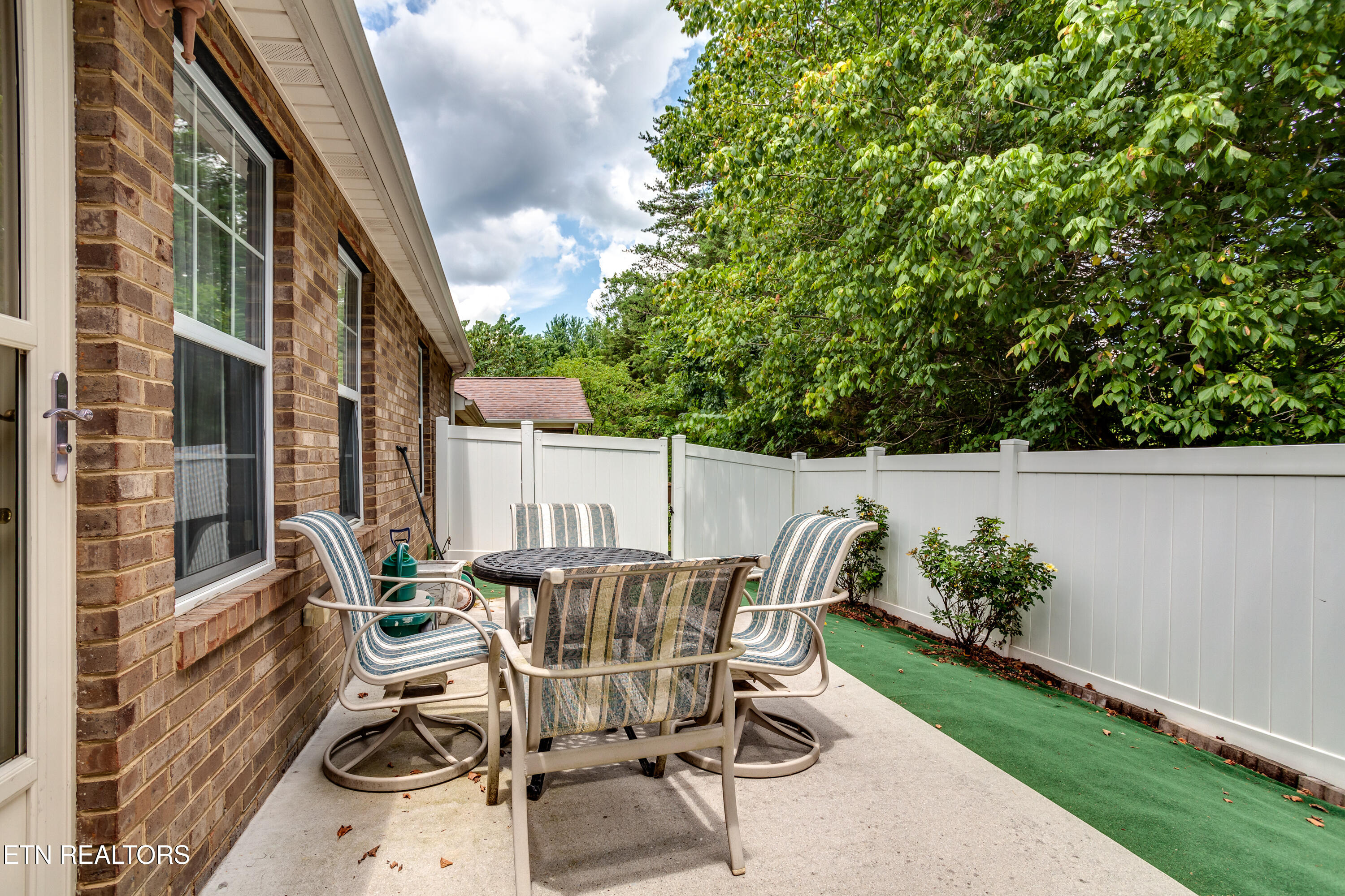 4604 Angakot Road Corryton, TN 37721 - Photo 28 of 30 28 Back Patio