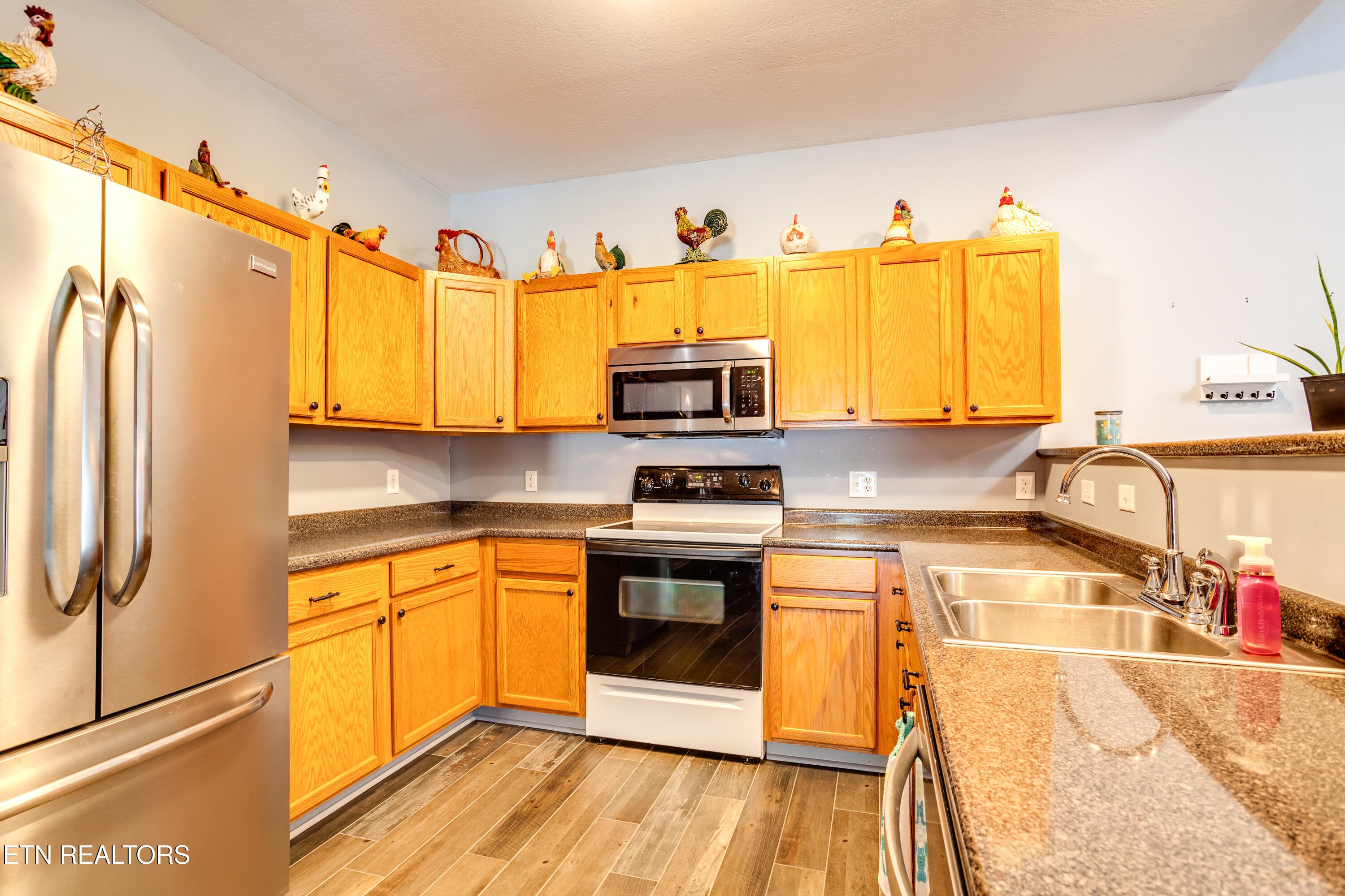 4604 Angakot Road Corryton, TN 37721 - Photo 8 of 30 8 Kitchen