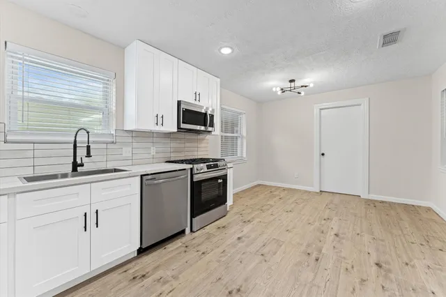 $475,000 | 27241 Wells Lane, Conroe, TX 77385