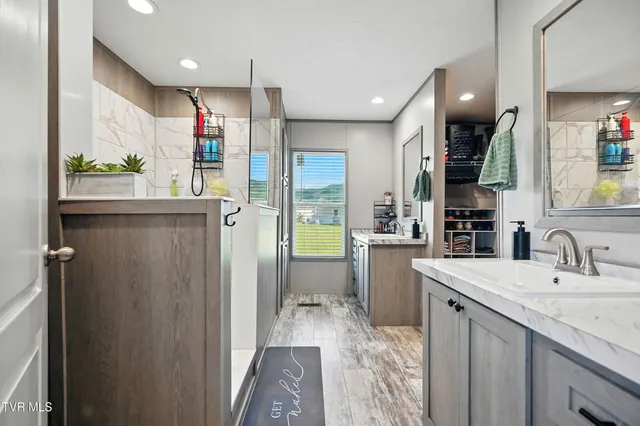 $250,000 | 1851 Corby Bridge Road, Chuckey, TN 37641