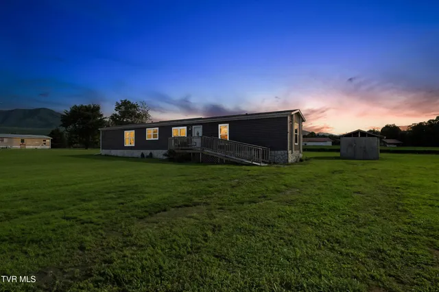 $250,000 | 1851 Corby Bridge Road, Chuckey, TN 37641