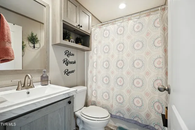 $250,000 | 1851 Corby Bridge Road, Chuckey, TN 37641