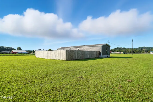 $250,000 | 1851 Corby Bridge Road, Chuckey, TN 37641