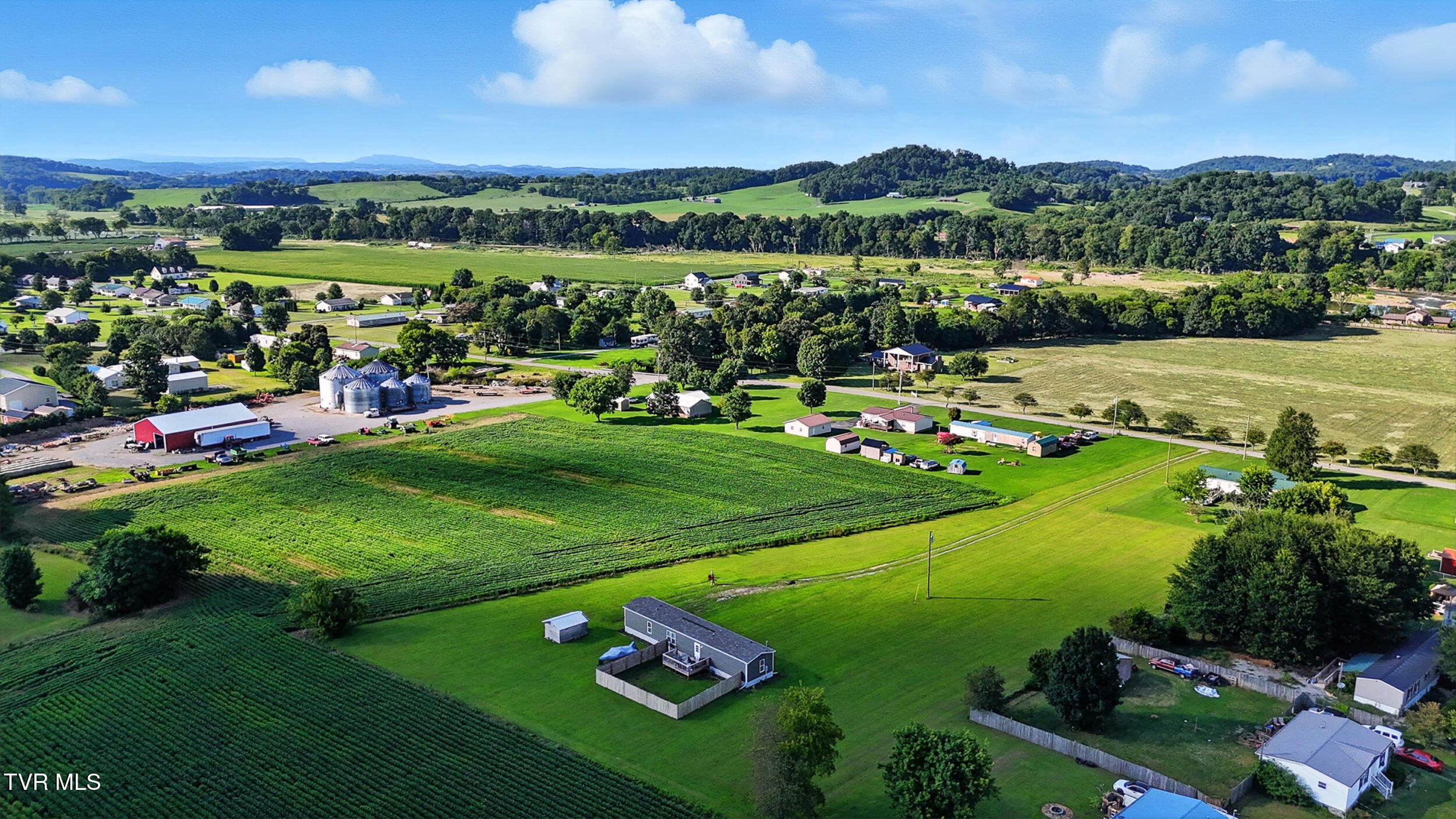 1851 Corby Bridge Road Chuckey, TN 37641 - Photo 28 of 35 44_12_dji_20250806175553_0695_d