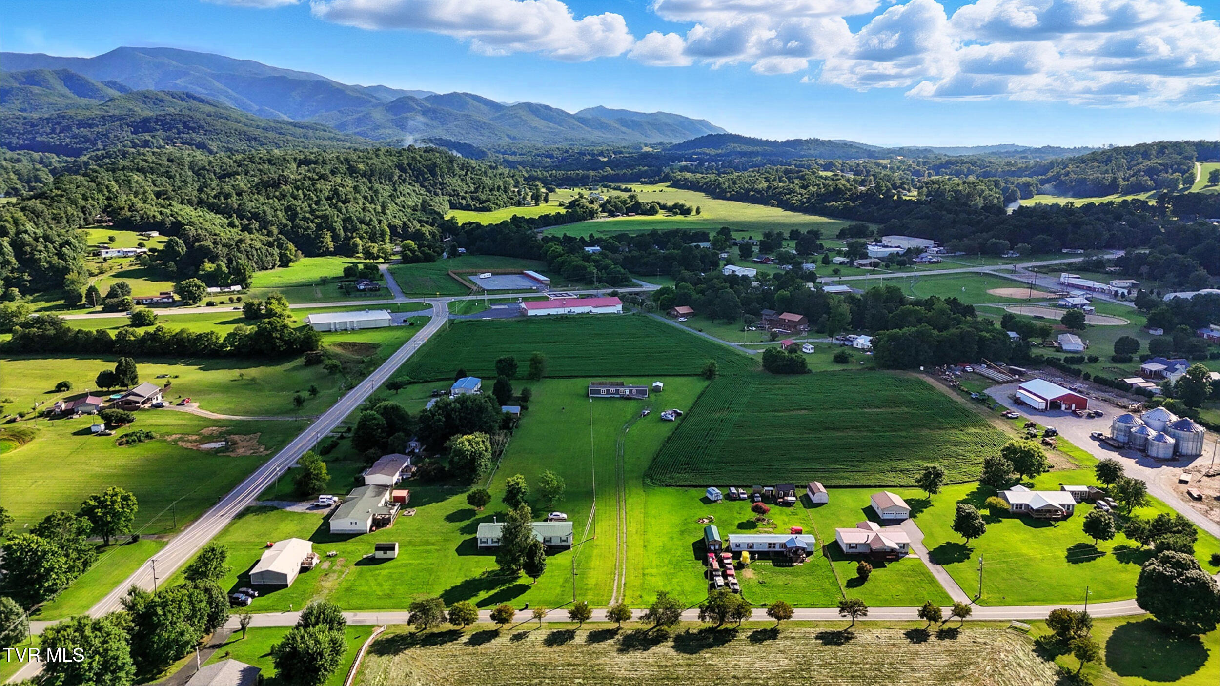 1851 Corby Bridge Road Chuckey, TN 37641 - Photo 29 of 35 46_10_dji_20250806175440_0693_d