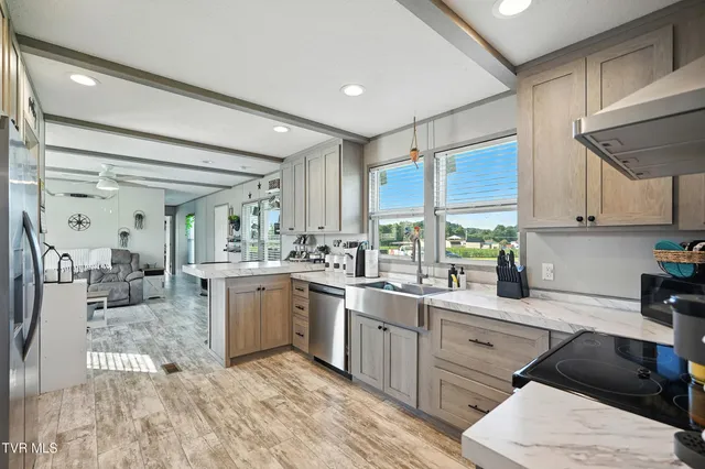 $250,000 | 1851 Corby Bridge Road, Chuckey, TN 37641