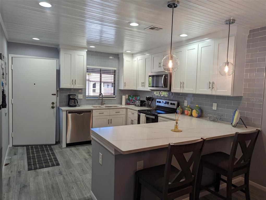 1634 Stickney Point Road, Unit 16342 Sarasota, FL 34231 - Photo 2 of 10