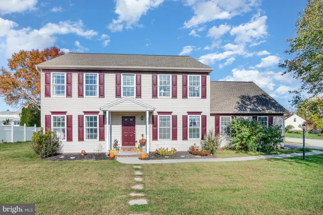 $375,000 | 2785 Sparrow Drive, York, PA 17408