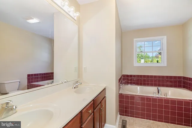 $375,000 | 2785 Sparrow Drive, York, PA 17408