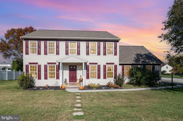 $375,000 | 2785 Sparrow Drive, York, PA 17408