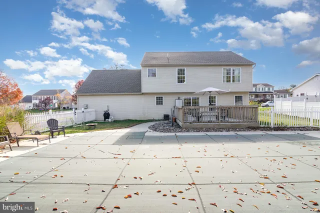 $375,000 | 2785 Sparrow Drive, York, PA 17408