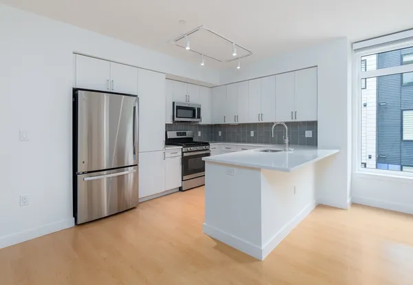 $4,900 | 605 Concord, Unit 601, Cambridge, MA 02138
