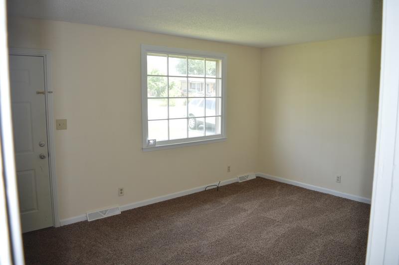 312 Copeland Road Clarksville, TN 37042 - Photo 2 of 10 an empty room with a window