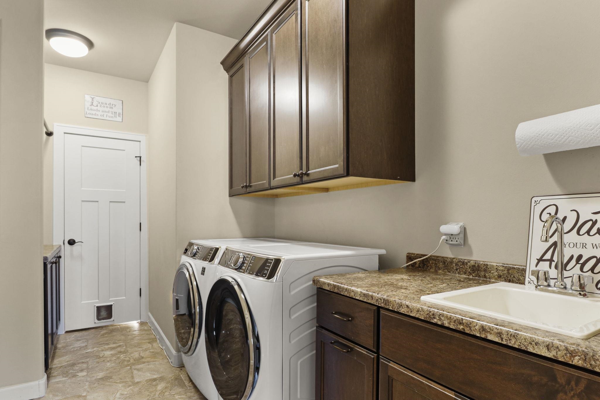 1014 Meadow Mist Road Middleton, WI 53562 - Photo 23 of 50