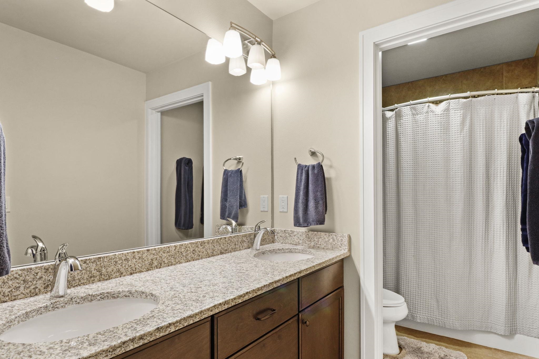 1014 Meadow Mist Road Middleton, WI 53562 - Photo 29 of 50