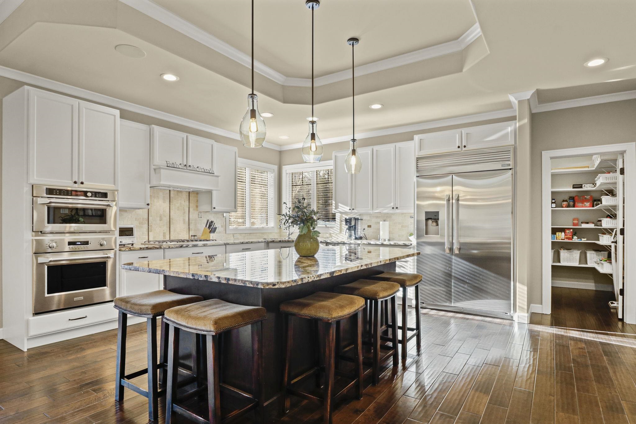 1014 Meadow Mist Road Middleton, WI 53562 - Photo 8 of 50