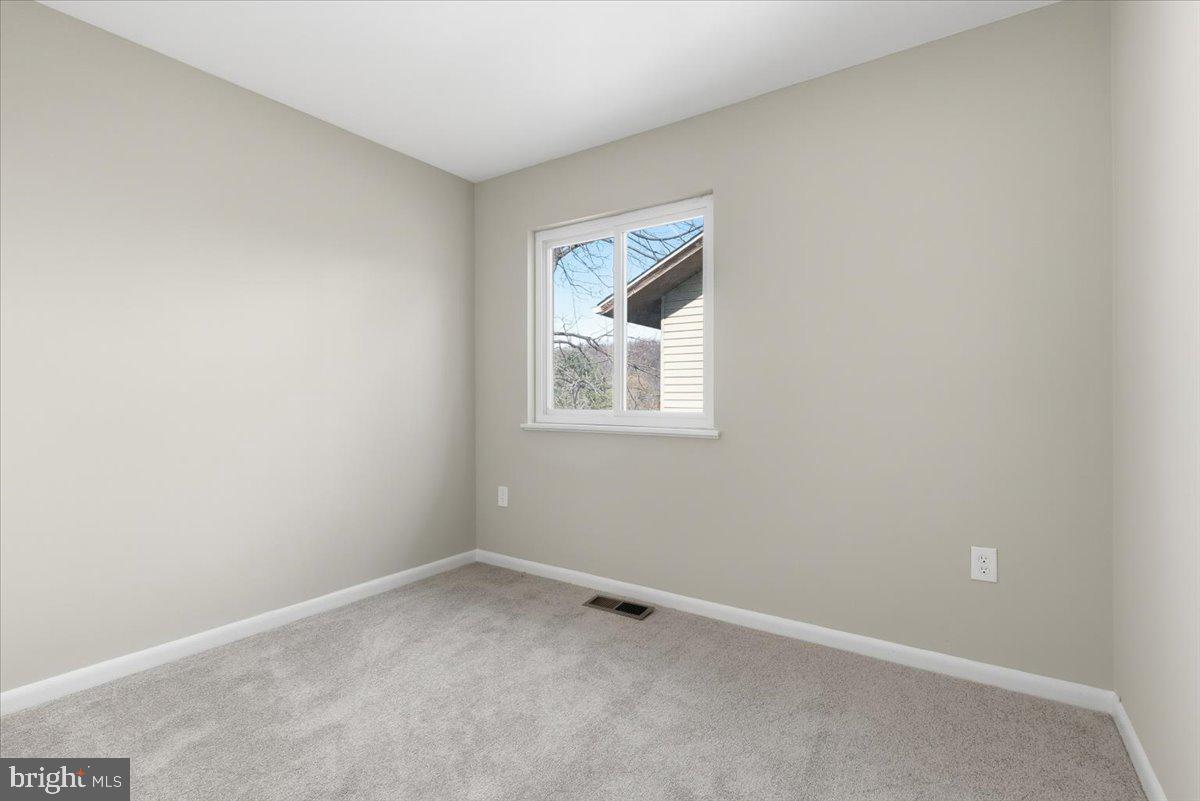 46 State Court, Unit 98 Gaithersburg, MD 20877 - Photo 23 of 24