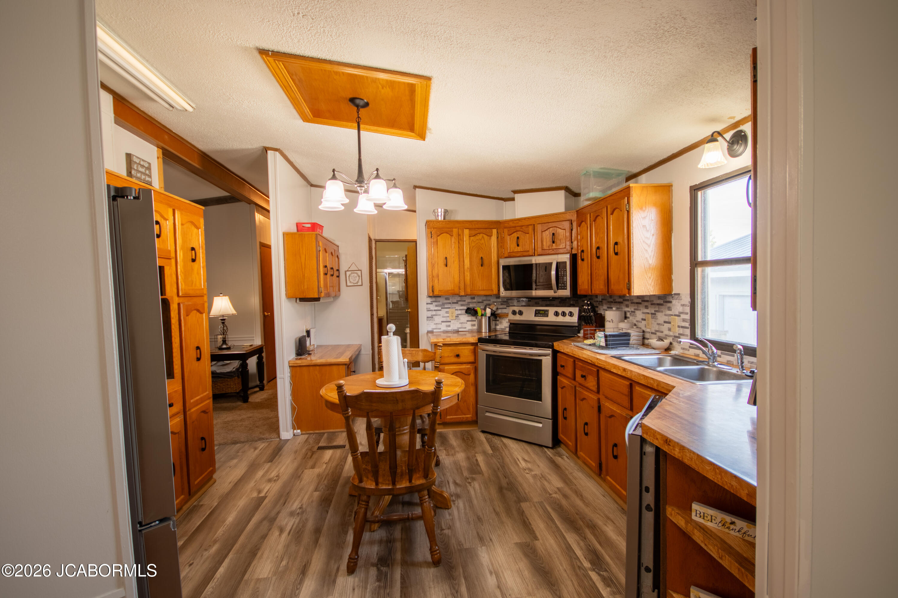 110 3rd Street Pilot Grove, MO 65276 - Photo 4 of 27 IMG_1114-HDR