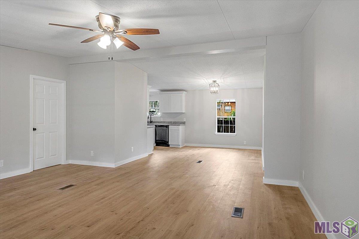 7644 Pine Bluff Road Denham Springs, LA 70726 - Photo 7 of 22 Gallery Image 7