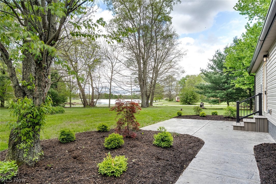 10138 West Middletown Road Salem, OH 44460 - Photo 2 of 29