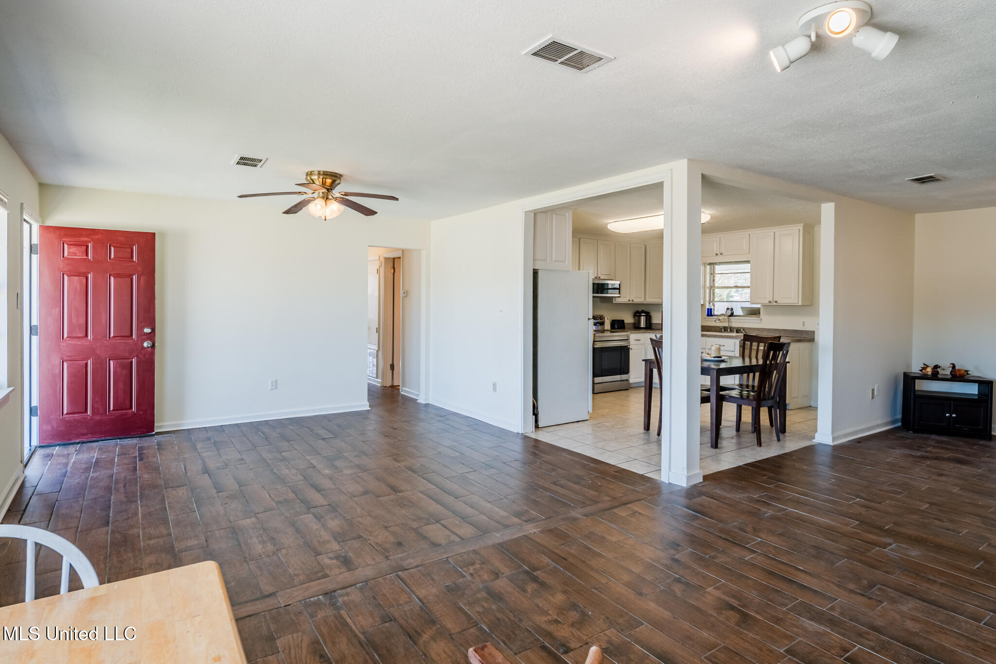 103 Reeves Street Long Beach, MS 39560 - Photo 10 of 47 103ReevesSmall-26