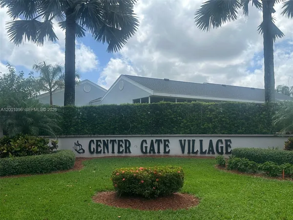 $2,000 | 2005 Southeast 27th Drive, Unit 103, Homestead, FL 33035