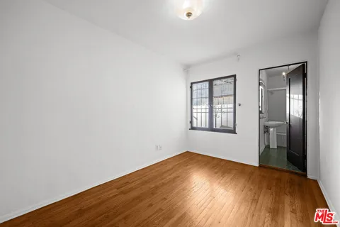 $2,300,000 | 457 North Orange Drive, Los Angeles, CA 90036