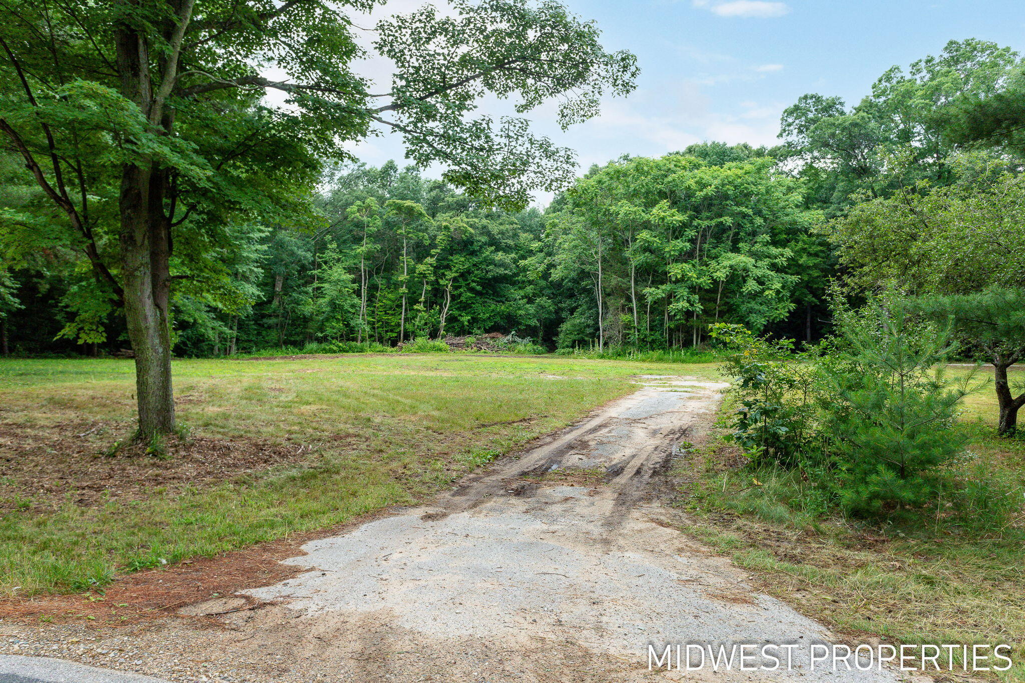 6315 South Brooks Road Fruitport, MI 49415 - Photo 5 of 31 4-web-or-mls-6315-s-brooks-rd