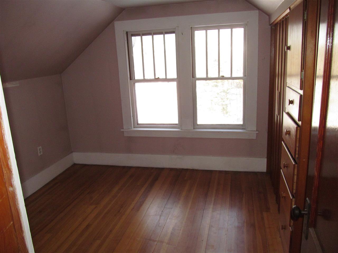 468 South Street Springfield, VT 05156 - Photo 6 of 12