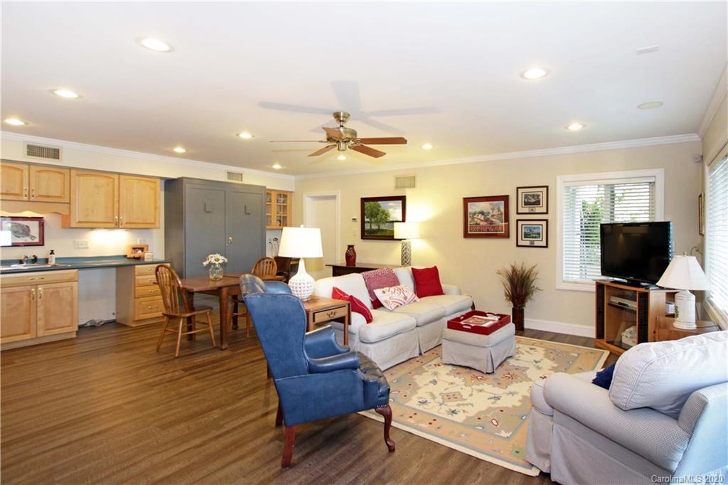 174 Willow Point Road Troutman, NC 28166 - Photo 33 of 48 Gallery Image 33