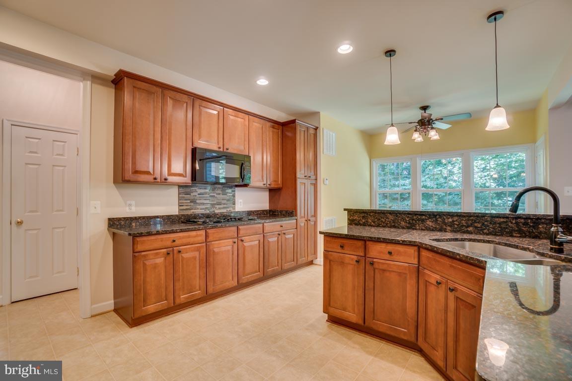 6444 St Pauls Road King George, VA 22485 - Photo 20 of 42 Recessed lighting!