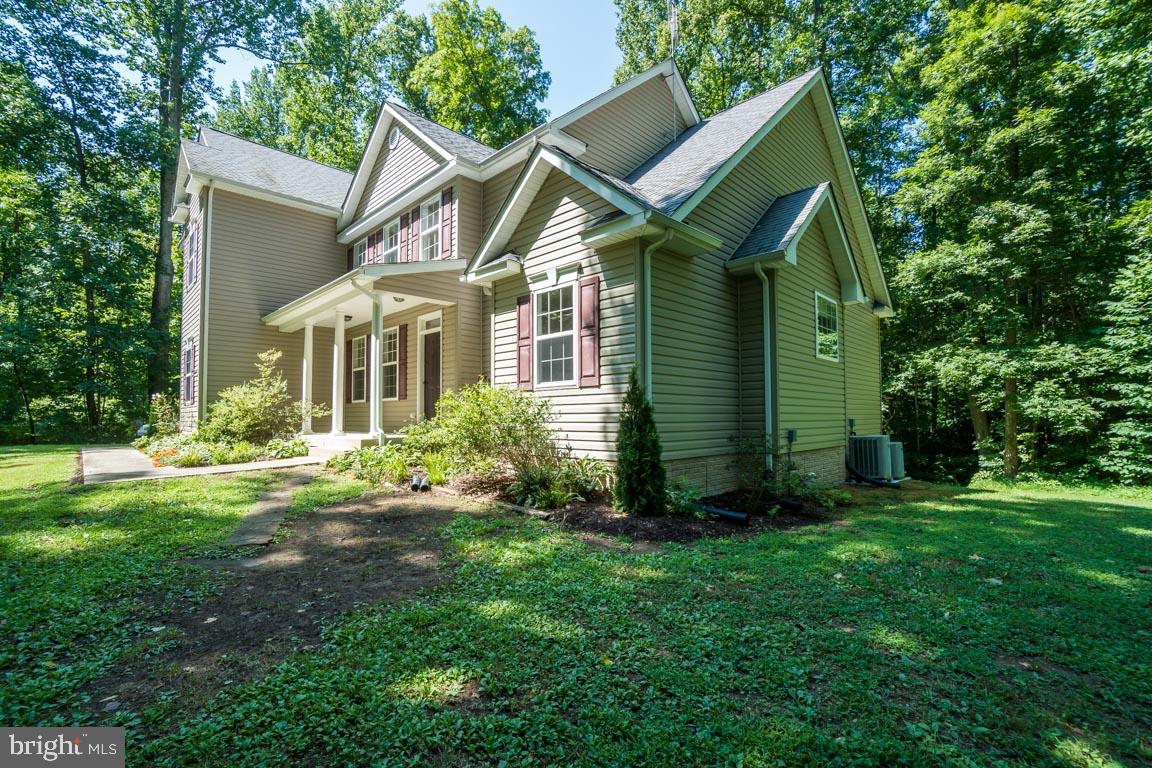 6444 St Pauls Road King George, VA 22485 - Photo 6 of 42 Side yard!