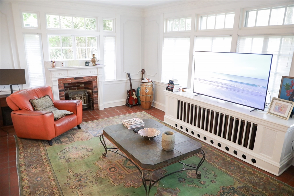 213 Harris Avenue Woonsocket, RI 02895 - Photo 19 of 36