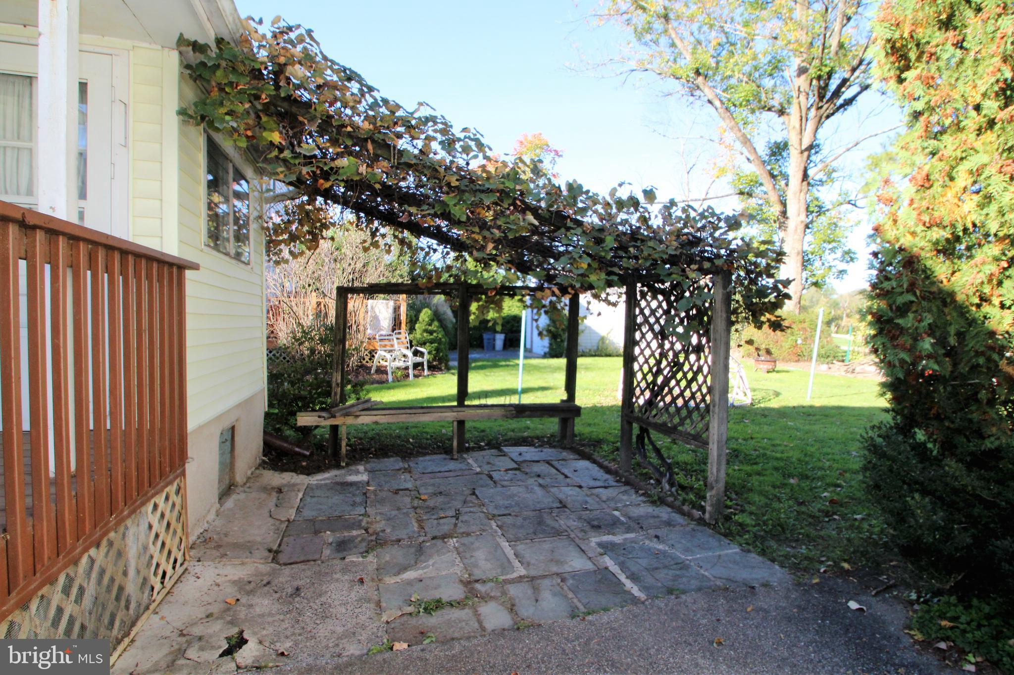 336 South Devon Avenue Wayne, PA 19087 - Photo 7 of 11