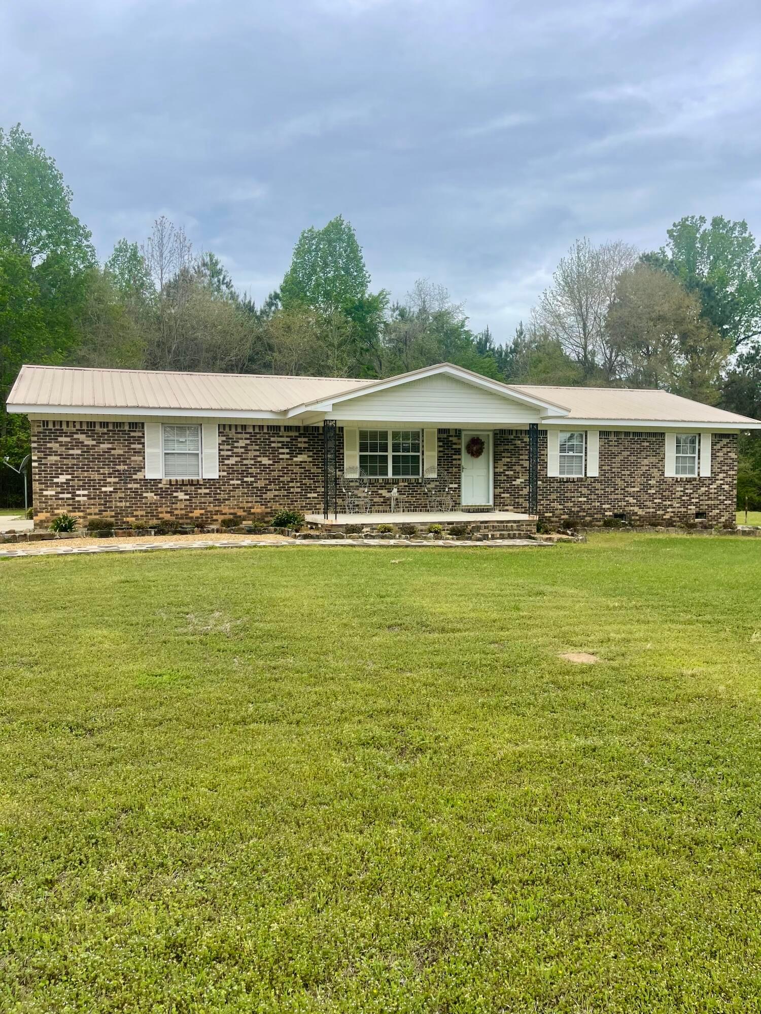 7334 Old Tuscaloosa Road Jasper, AL 35501 - Photo 1 of 10 Front