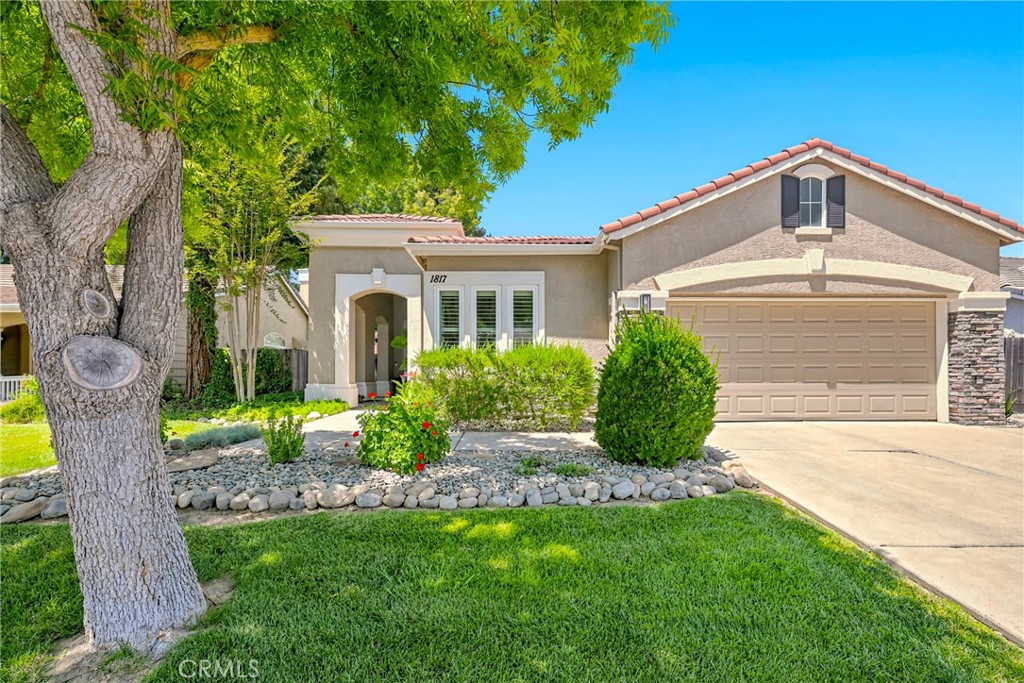 1817 Presidio Court Merced, CA 95340 - Photo 3 of 44