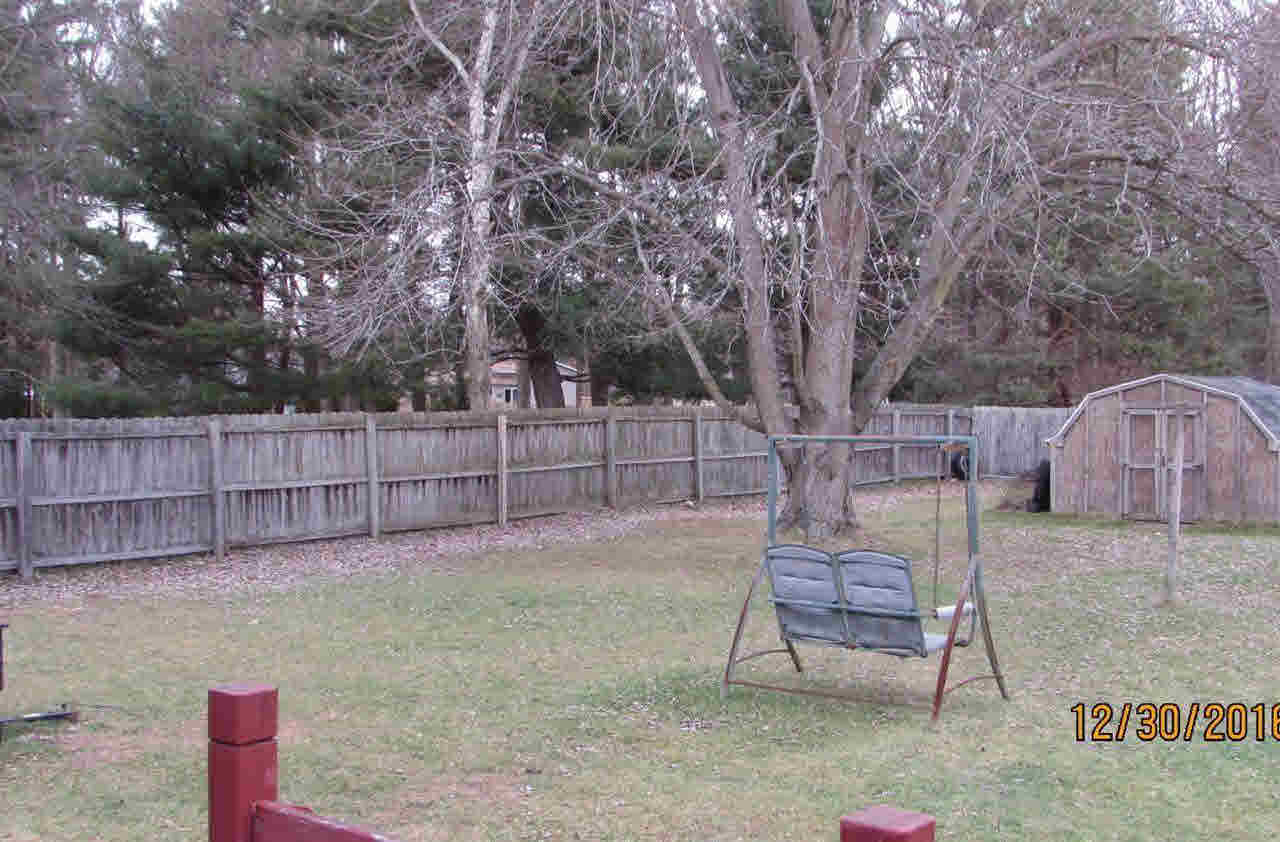 1969 East Burt Road Burt, MI 48417 - Photo 11 of 13 21248134-10.JPG