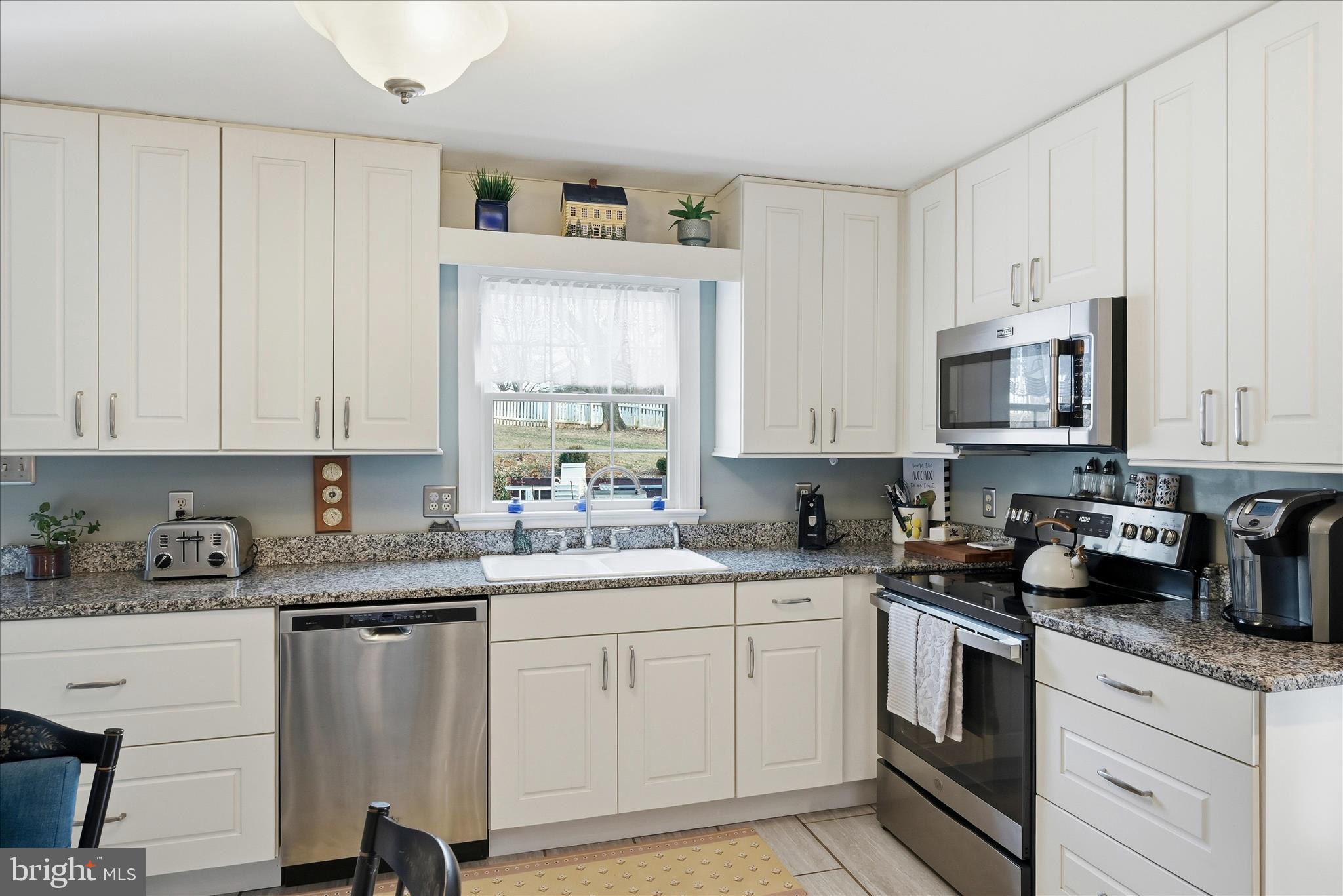 783 Bowling Green Road Front Royal, VA 22630 - Photo 18 of 77 Kitchen