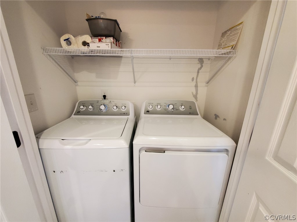 10140 Reed Rock Road Amelia Court House, VA 23002 - Photo 22 of 27 a utility room with dryer and washer