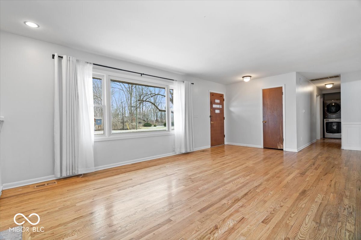 9780 Haverstick Road Carmel, IN 46280 - Photo 4 of 28