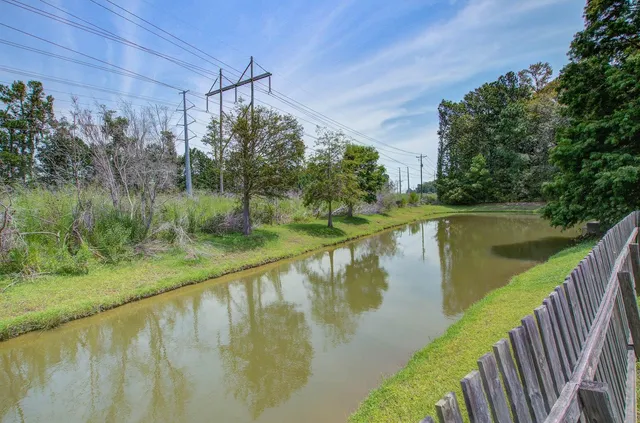 $320,000 | 8760 Shadowglen Drive, North Charleston, SC 29420