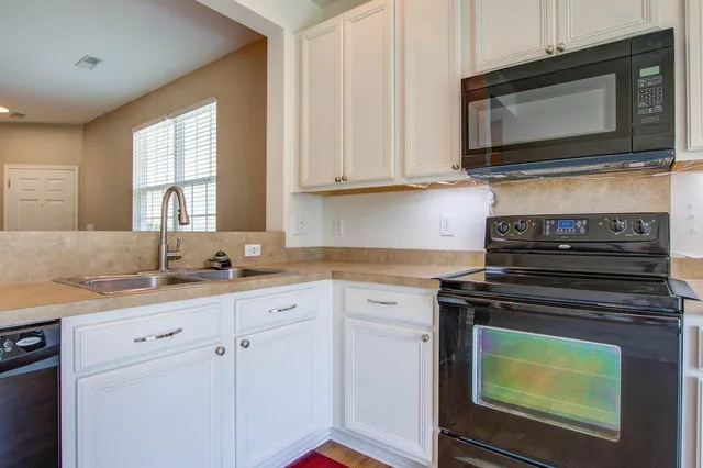 $320,000 | 8760 Shadowglen Drive, North Charleston, SC 29420