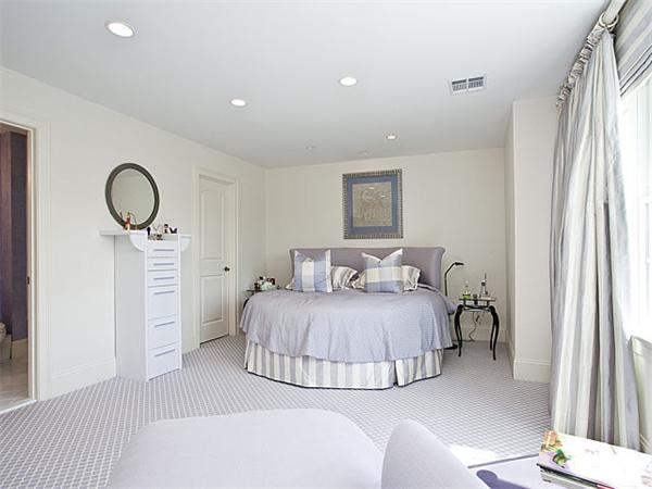 287 Langley Road, Unit 16 Newton, MA 02459 - Photo 25 of 29 Gallery Image 25
