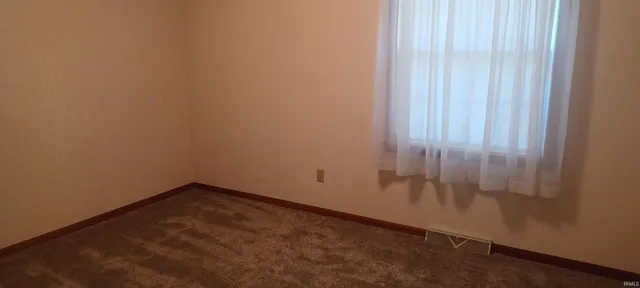 $205,000 | 1405-2 Pembroke Circle, Goshen, IN 46526